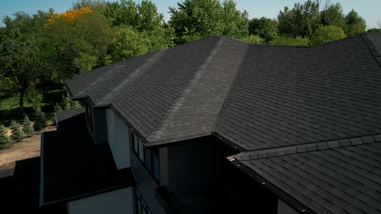 Best Roof Ventilation Installation  in Corinth, MS